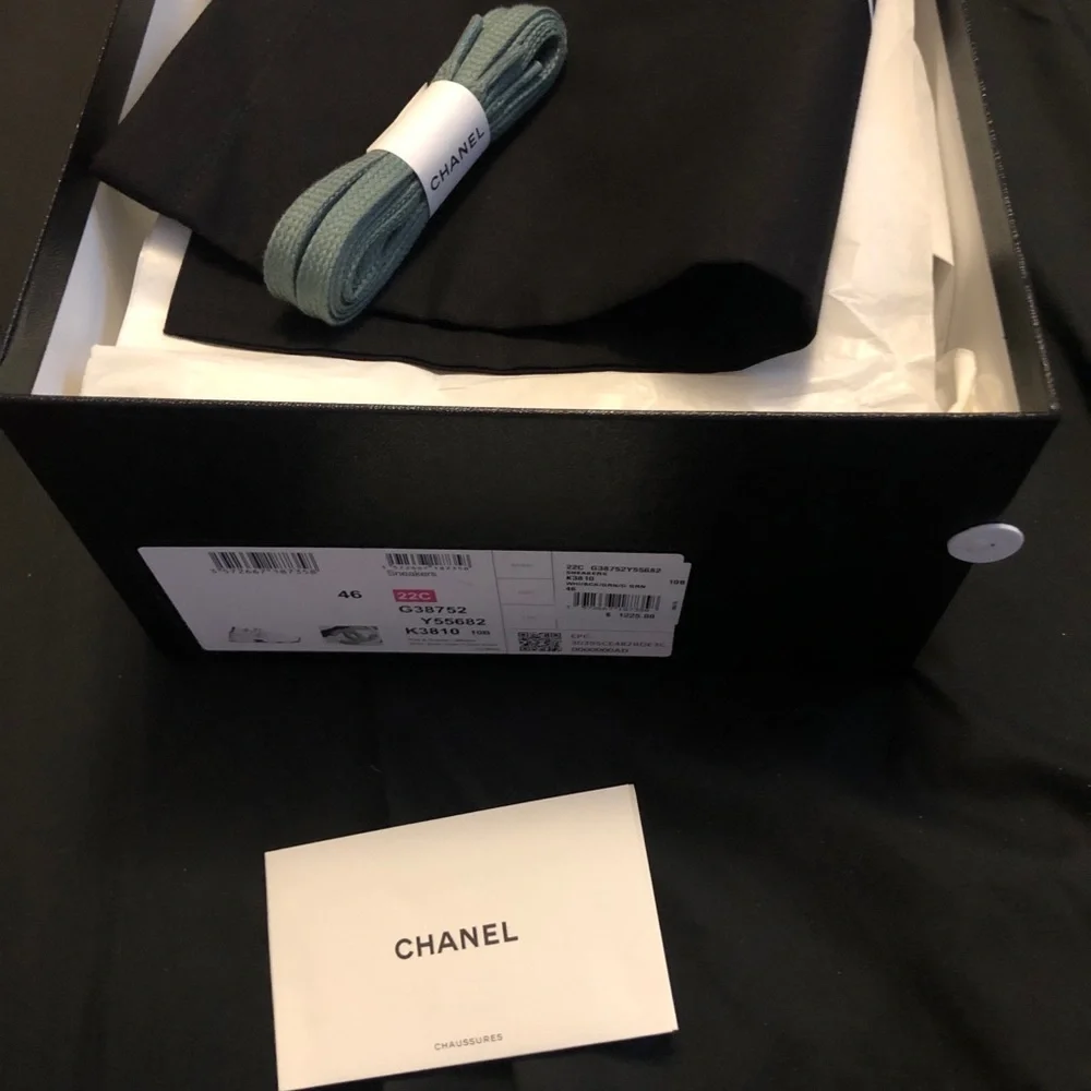 Chanel trainers - Picture 5 of 9
